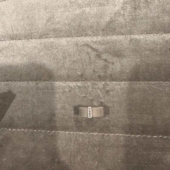 Tiffany & Co Ring - Picture 4 of 5